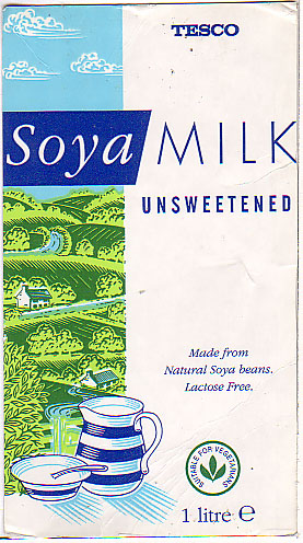 Vereinigtes Königreich: Tesco - Soya Milk unsweetened, lactose free