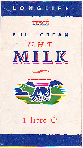 Vereinigtes Knigreich: Tesco - Longlife Full cream Milk UHT